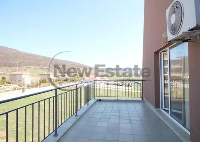 в комплексе сансет кошарица,солнечный берег Apartmán *